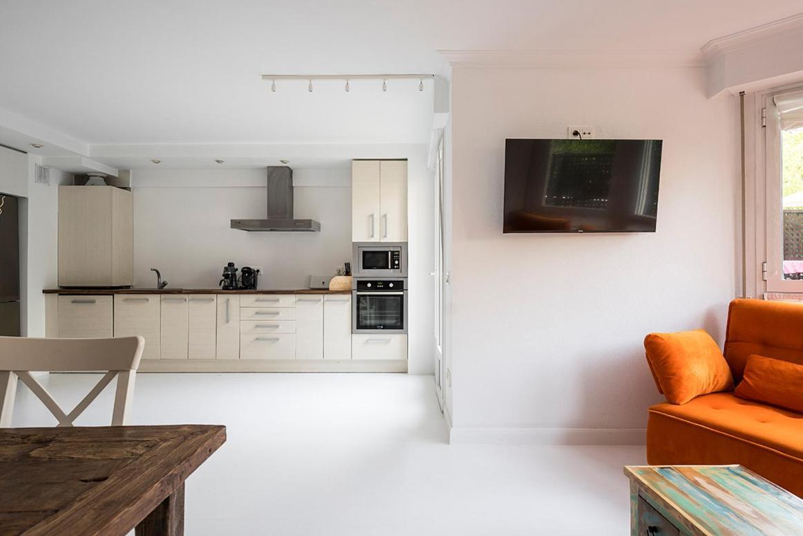 New Apartment & Terrace. Steps To Ondarreta Beach Añorga-Lugariz 외부 사진
